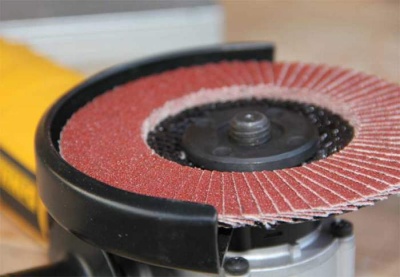 Круг лепестковый торцевой Ø125 P-40